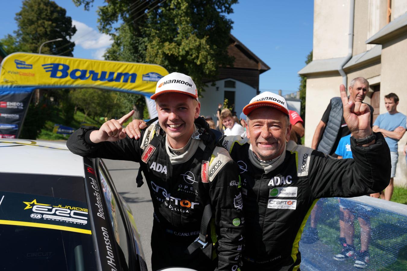 Cliquez sur l'image pour la voir en taille réelle   Nom : 		OpelTakesEuropeanRallyJuniorChampionshipwithCalleCarlberg.jpg  Affichages :	0  Taille :		166,5 Ko  ID : 			167
